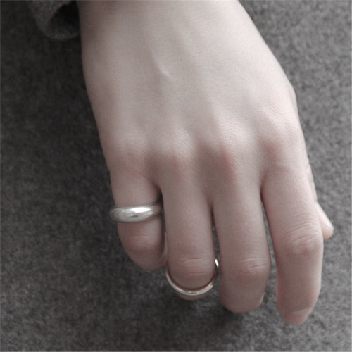 [티오유] Semi Matte Bulging Silver Ring_96