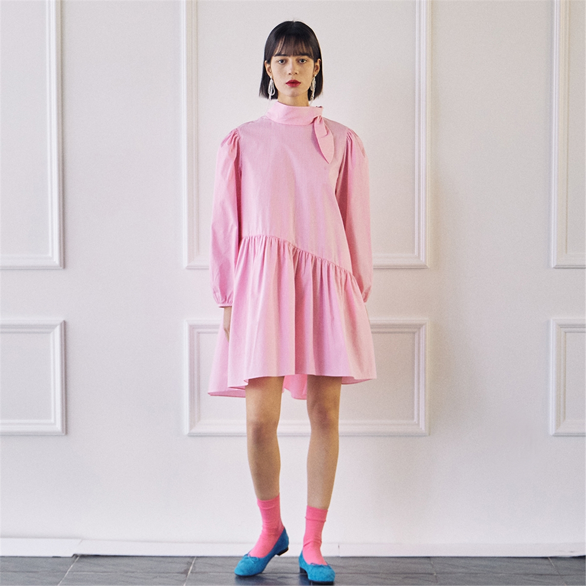 [타브] Scarf Layered Volume Dress-Pink Stripe