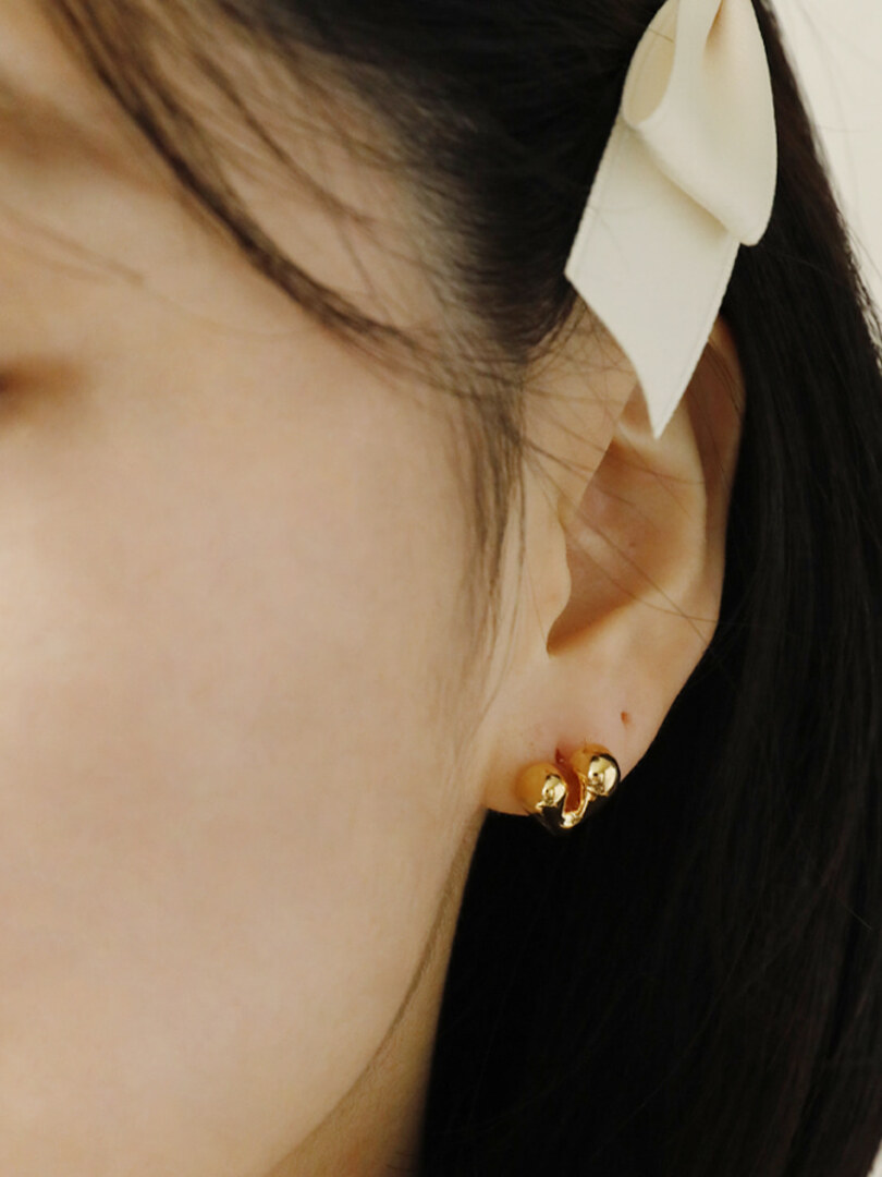 [소수] Carheart earring 칼하트 귀걸이