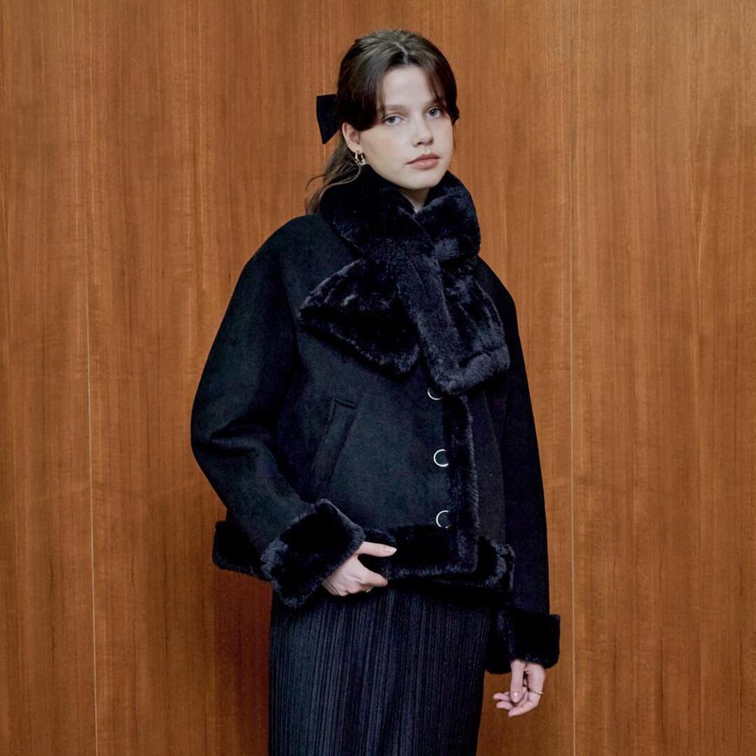 [메타퍼] MET eco-fur cozy suede shearling mustang jacket black