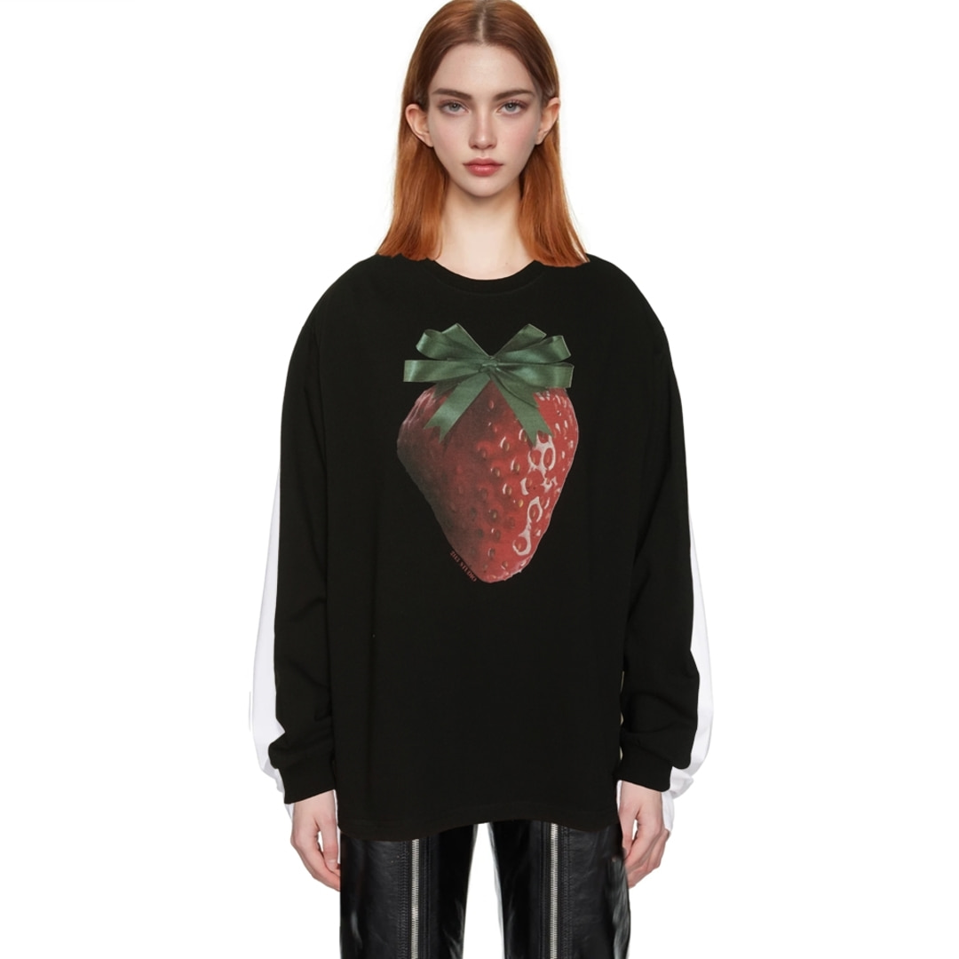 [2113 스튜디오] Ep.6 Long sleeve T-shirts Black top No.3 (Ribbon strawberry)