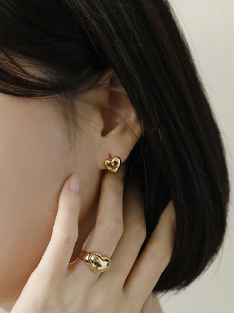[소수] silver925 Mini Gold Heart Cubic Earring 미니 골드 하트 큐빅 귀걸이